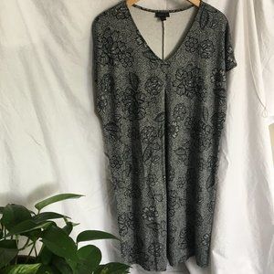 J.Jill "Wearever" black and white dress